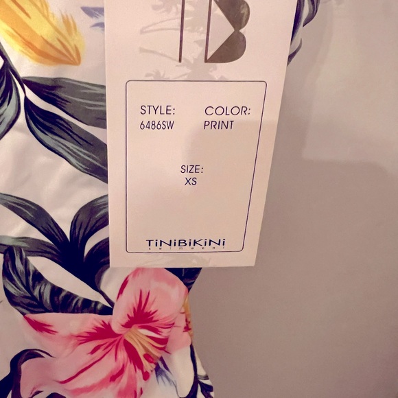 NWT | Tinibikini Swimwear One Piece Size XS White w/Flower Print. - Picture 5 of 6